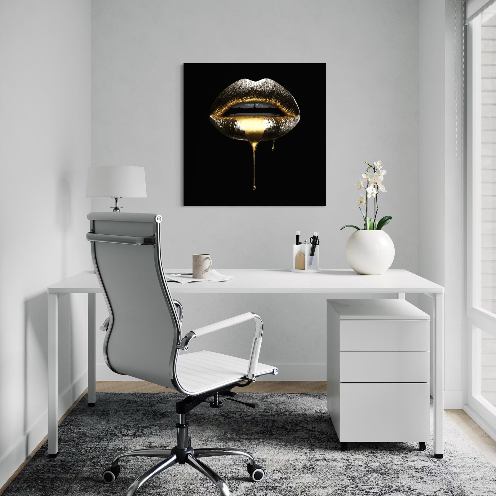 Lustrous Lips - Glass