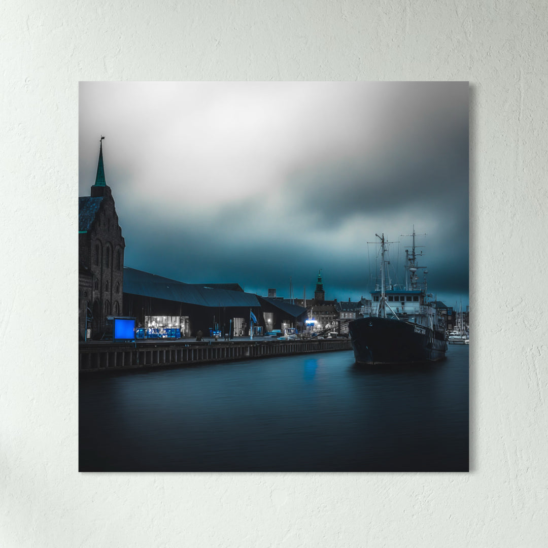 Silent Voyage - Glass